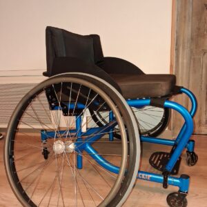 fauteuil Quickie sport multi réglable  ACHAT OU LOCATION